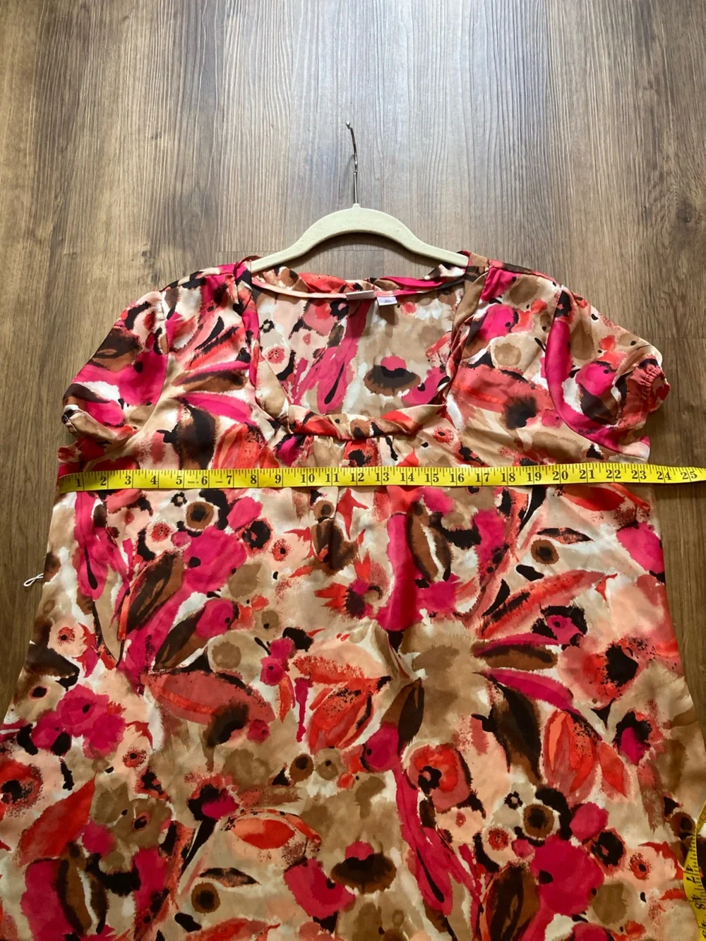 Duo Maternity Shades of Pink & Brown SS Top XL (Maternity) - Picture 8 of 8